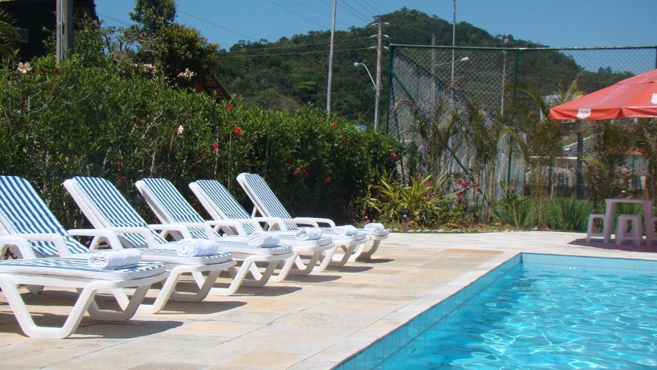 Pousada Vale Del Sol 봄비나스 외부 사진